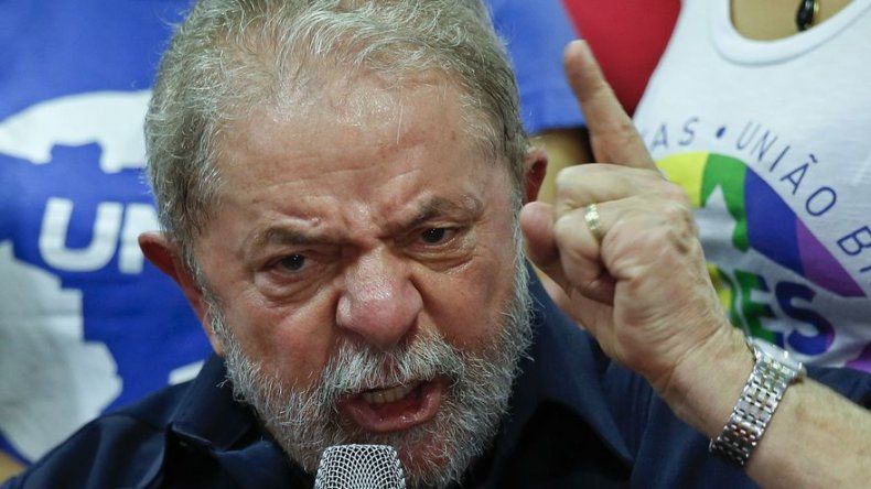 Expresidente brasileño Lula dice que no teme a la justicia