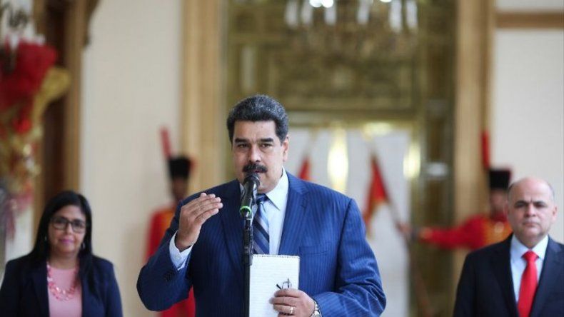 Maduro advierte que hará respetar su legitimidad como presidente