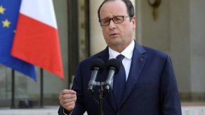 Hollande: No insultamos a nadie cuando defendemos nuestras ideas