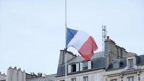 Hollande preside un nuevo Consejo de Ministros extraordinario por los ataques