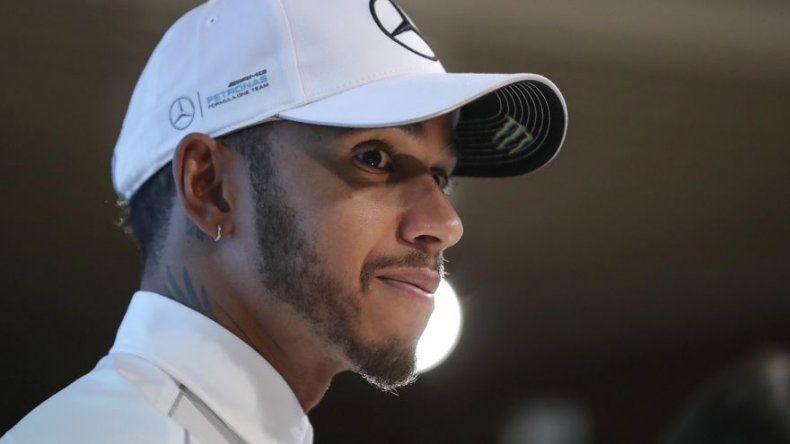 Hamilton y Vettel apuntan igualar los 5 títulos de Fangio
