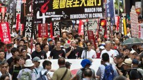 Varios miles de manifestantes en Hong Kong