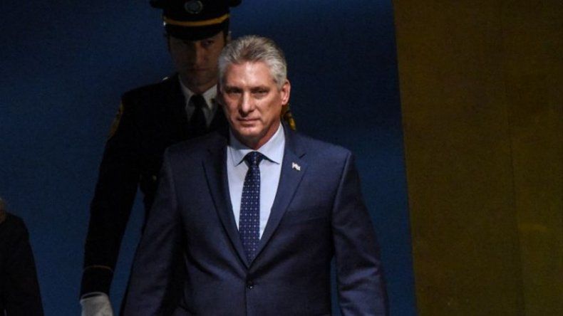 Díaz-Canel encabeza en Twitter campaña de denuncia contra el embargo de EEUU