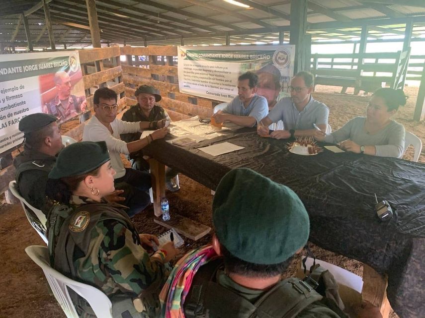 Las FARC explosivos contra instalación militar en Colombia