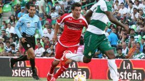Santos de Baloy vence al Toluca de Tejada y se acerca a la Liguilla