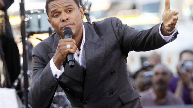 Maxwell con planes de música, quiere boda e hijos