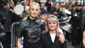 Maisie Williams será una de las dos damas de honor de Sophie Turner