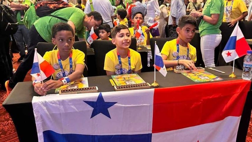 &nbsp;Niños ganan medallas en el Campeonato de Aritmética ALOHA 2025.