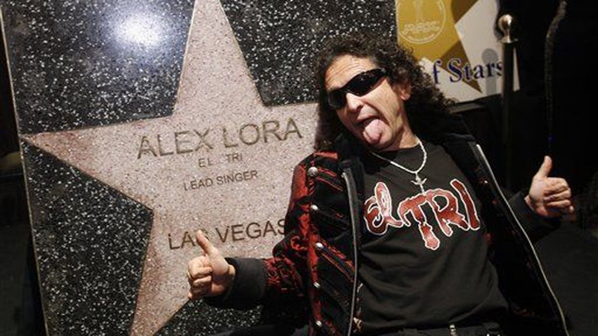 Alex Lora recibe estrella en Las Vegas Alex Lora recibe estrella en Las Vegas