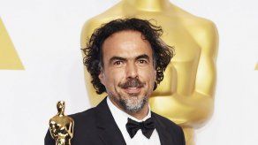 Festejan eufóricos en México triunfo de Iñárritu en el Oscar
