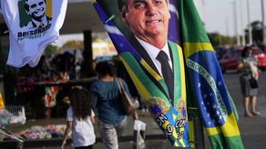 Aunque no se nombra al mandatario en ninguno de los dos documentos, los analistas señalan que está muy claro a quién se dirigen.