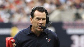 Gary Kubiak firma contrato por 4 años para dirigir a Broncos