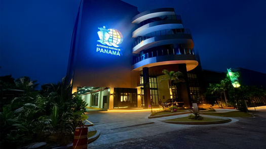 La AMP informó que el buque con bandera panameña MSC Francesca sigue retenido. La AMP informó que el buque con bandera panameña MSC Francesca sigue retenido.