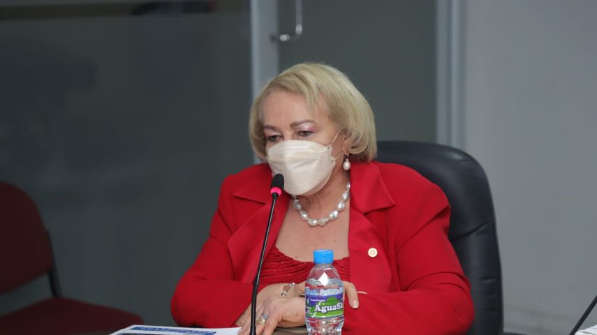 La rectora de la Universidad Autónoma de Chiriquí (Unachi)