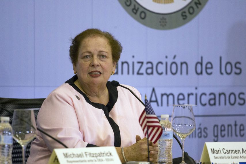 Mari Carmen Aponte