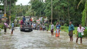 Las inundaciones en India causan 324 muertos