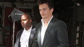 Rupert Friend se disparó en la cabeza durante el rodaje de Hitman: Agente 47