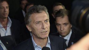 Macri da marcha atrás en designación de jueces tras amplio rechazo en Argentina