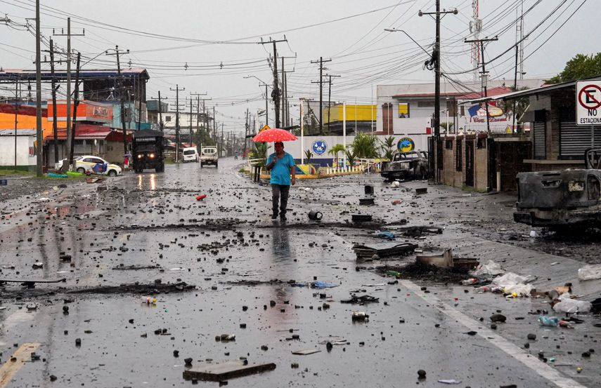 Residente de Bocas del Toro en medio de las protestas del 21 de junio de 2025.